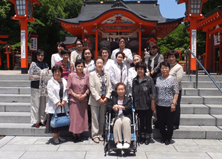 春日神社敬神婦人会