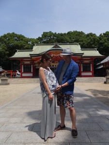 結婚式を挙げた春日神社で「マタニティフォト」を撮影