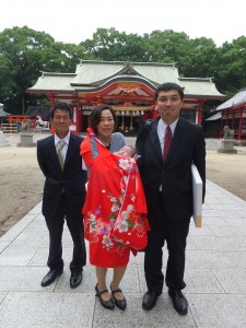 大分市春日神社にて、長子の初宮参り